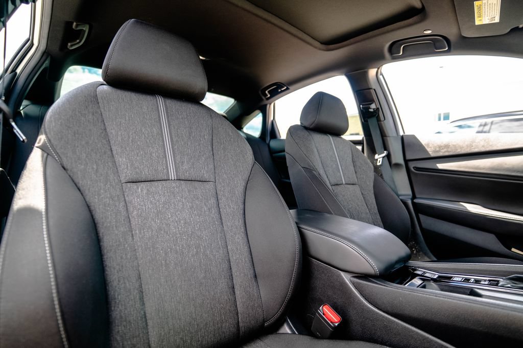 Used 2024 Honda Accord Sport image 17