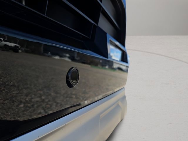 Used 2025 Toyota 4Runner Limited image 17