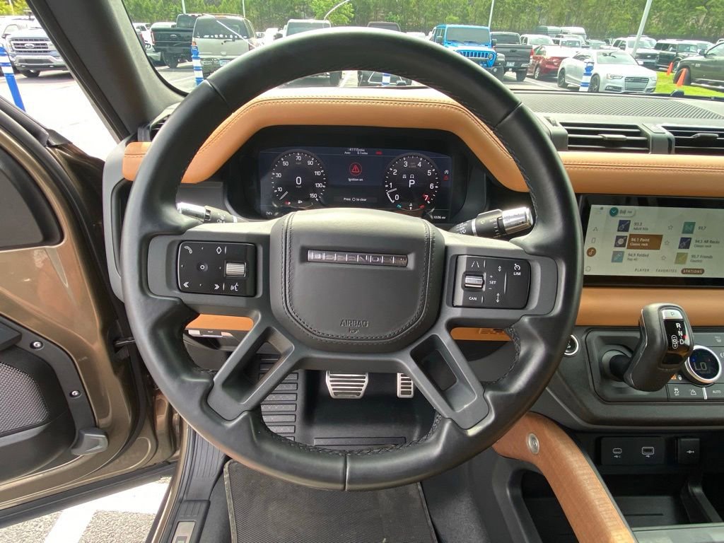 Used 2020 Land Rover Defender 110 X AWD/4WD image 13