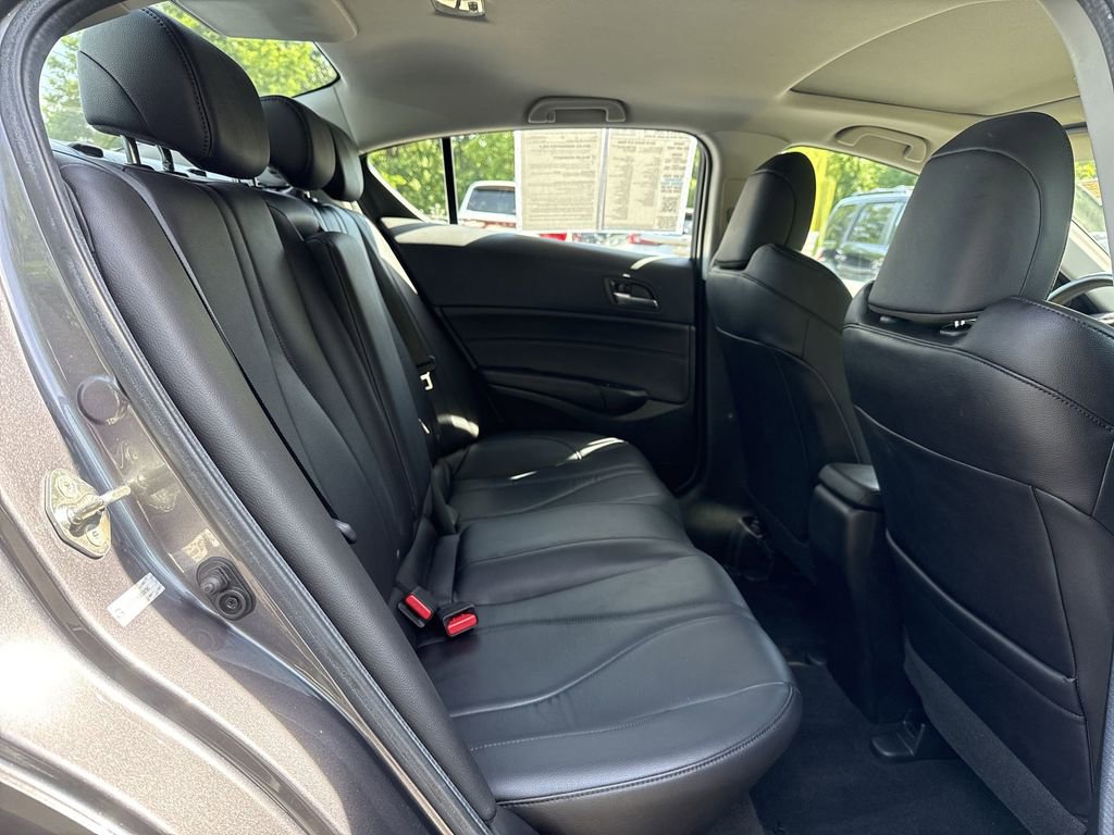 Used 2019 Acura ILX FWD image 25