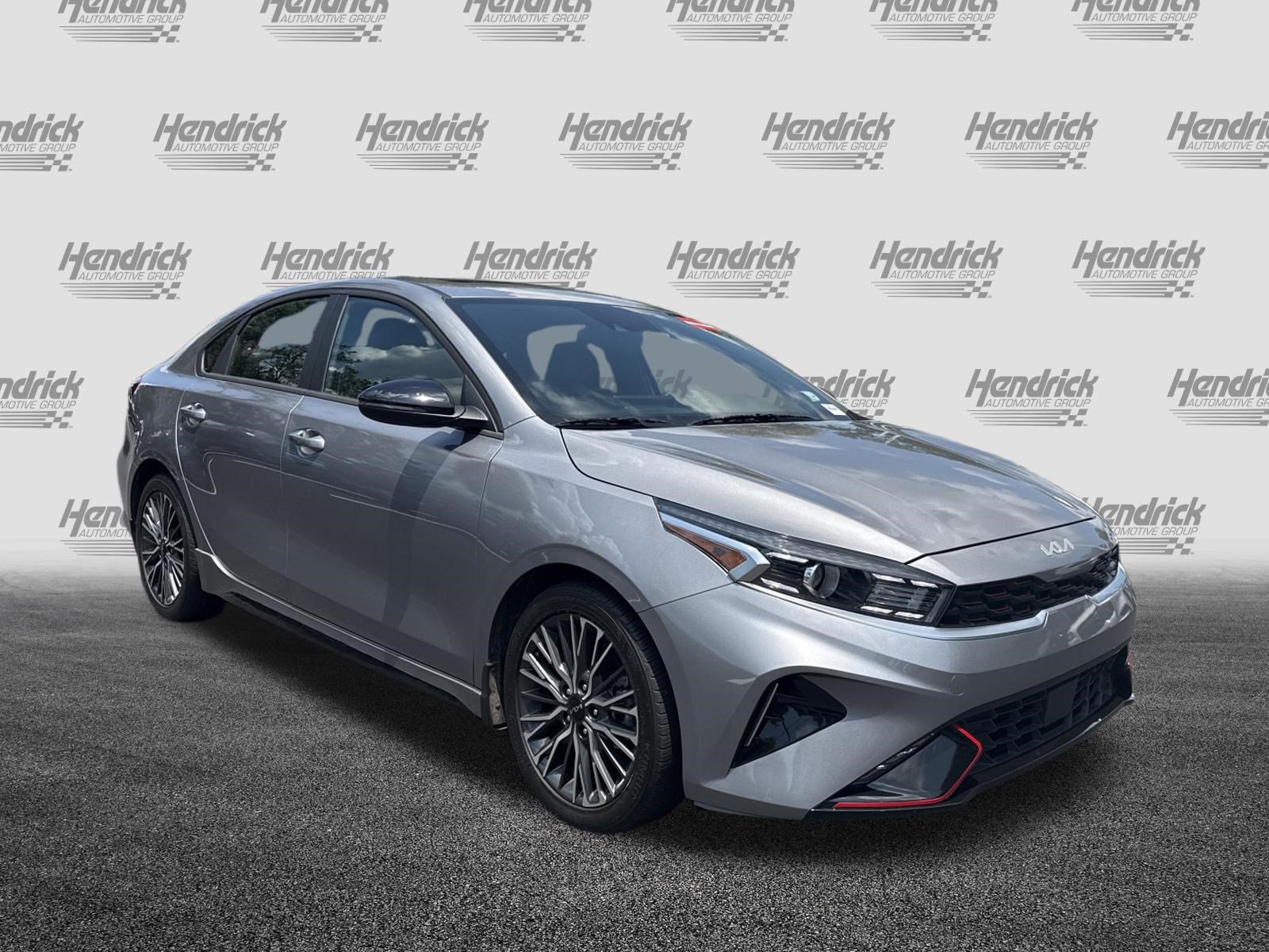 Used 2024 Kia Forte GT-Line w/ GT-Line Premium Package FWD image 2