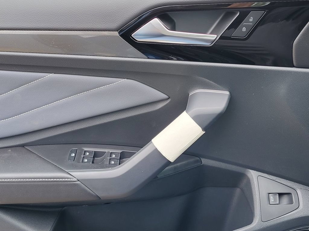 New 2026 Volkswagen Jetta SEL FWD image 9
