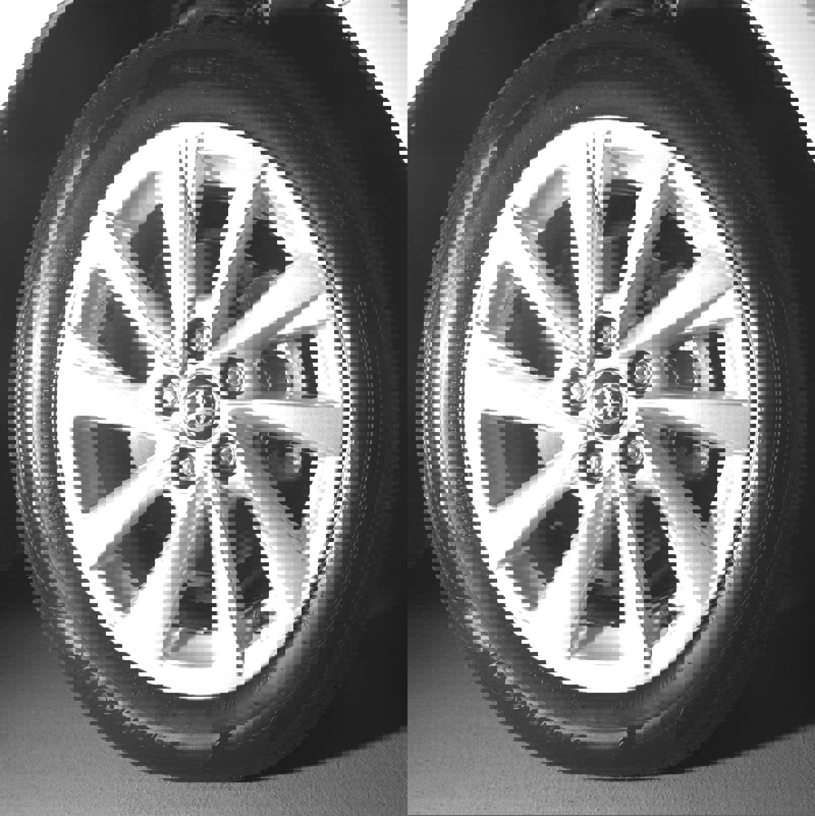 Used 2024 Toyota Camry LE image 9