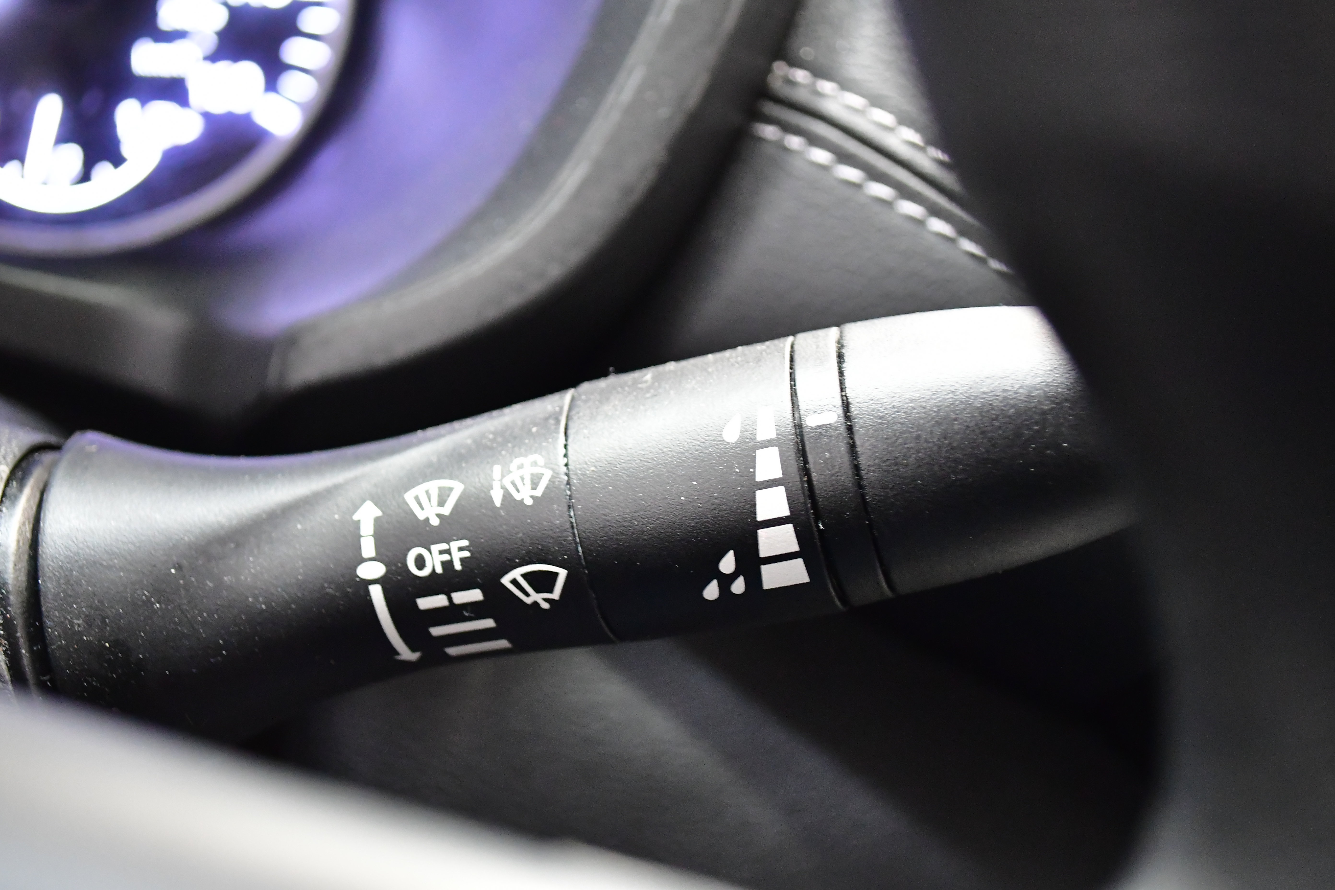 Used 2023 Nissan Sentra SV image 18