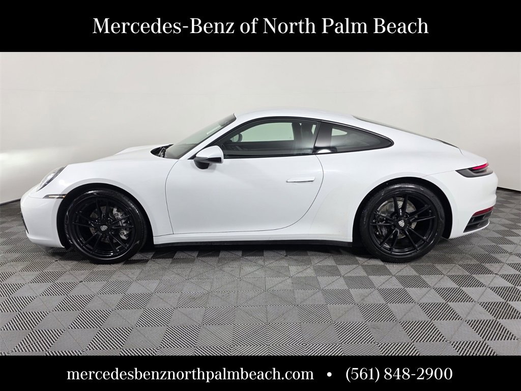 Used 2020 Porsche 911 Carrera image 3