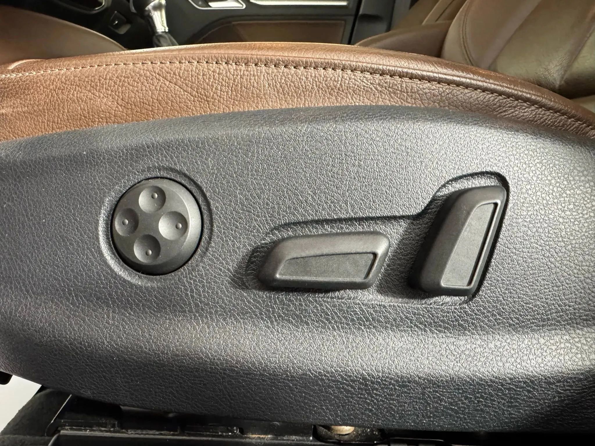 Used 2016 Audi A3 1.8T Premium image 34