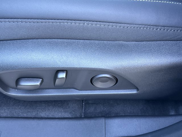 New 2026 GMC Terrain Elevation w/ Elevation Premium Package image 15