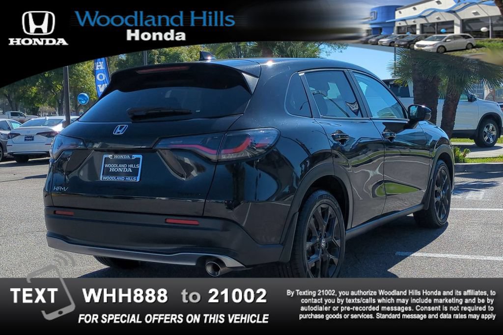 Certified 2025 Honda HR-V Sport image 5