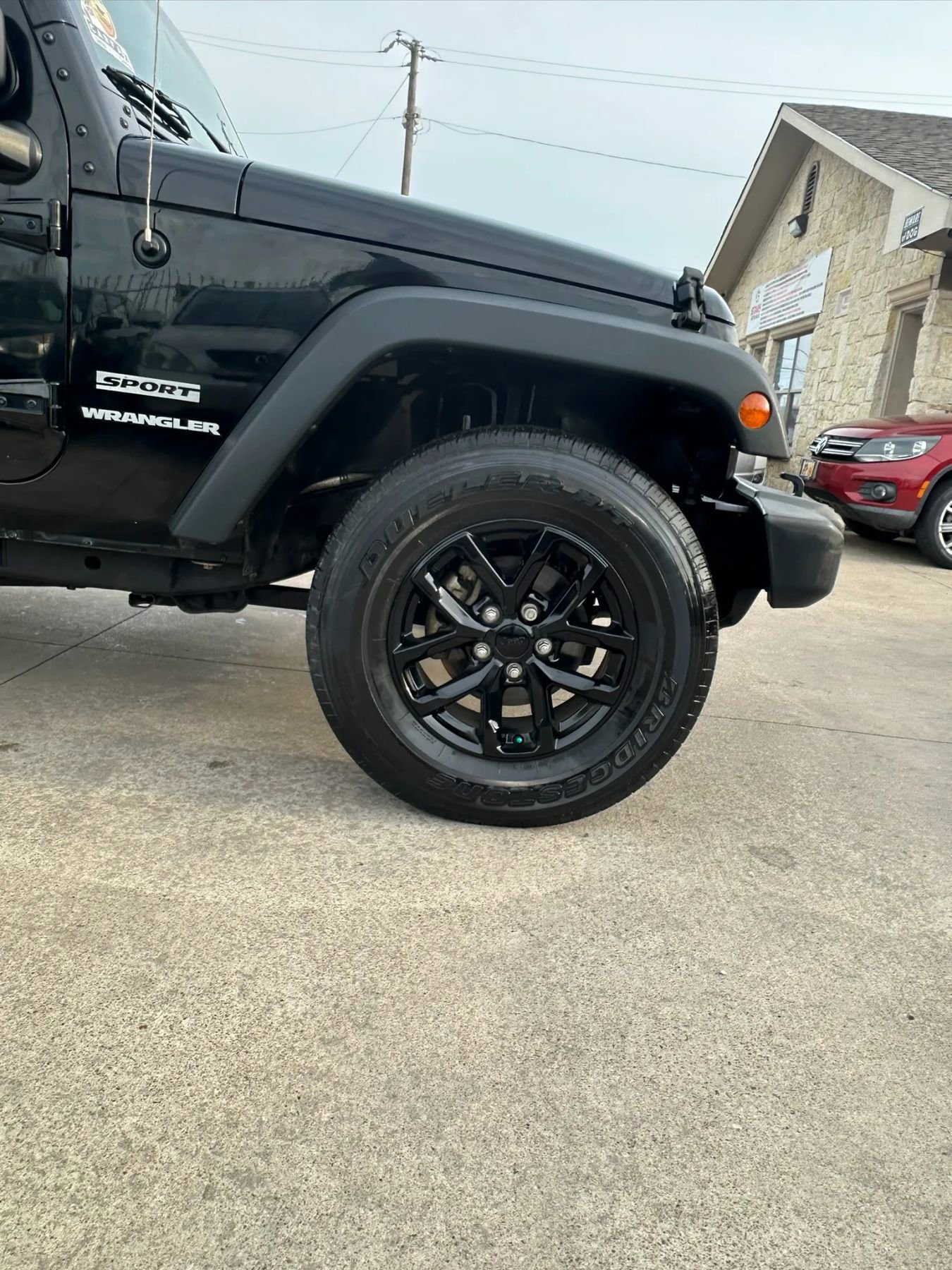 Used 2014 Jeep Wrangler Sport w/ Connectivity Group AWD/4WD image 4