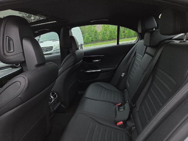 Used 2023 Mercedes-Benz C 300 4MATIC Sedan image 26