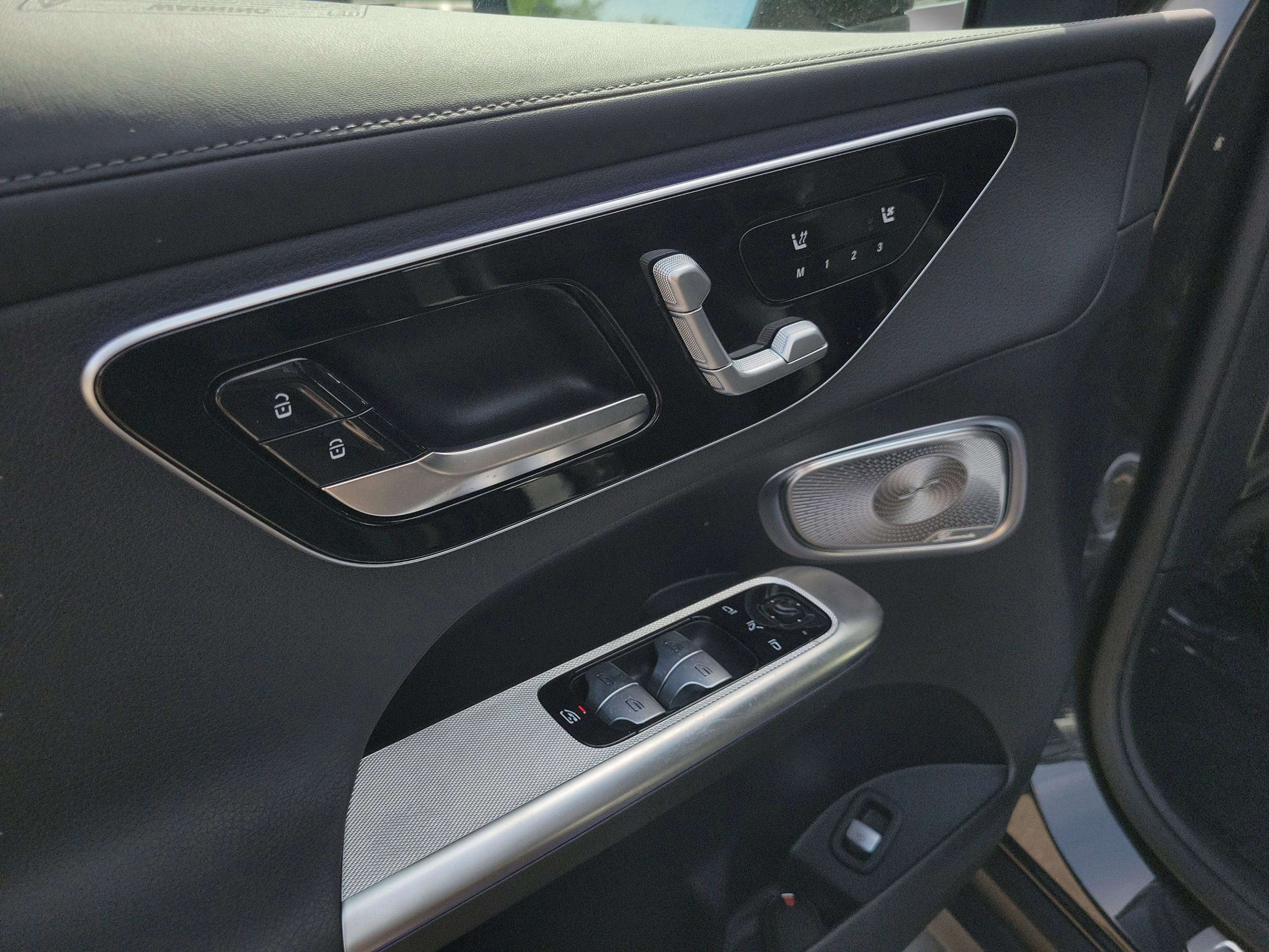 Certified 2026 Mercedes-Benz GLC 300 image 17