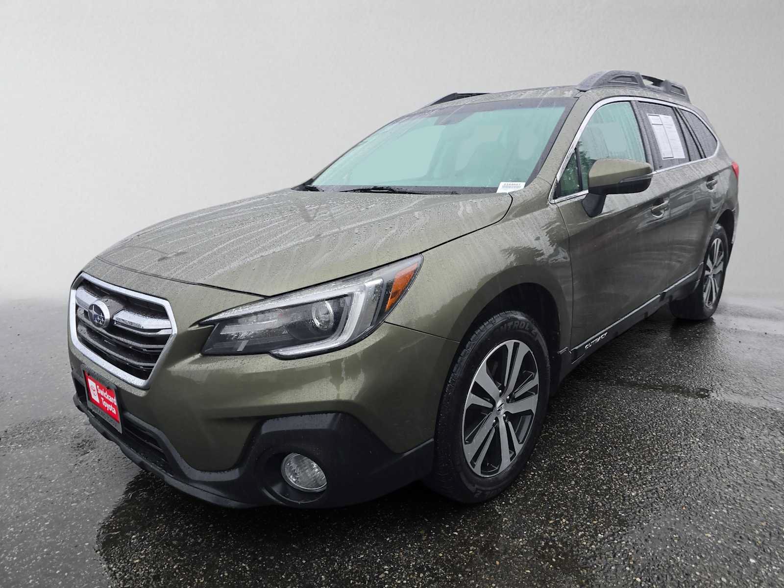 Used 2019 Subaru Outback 2.5i Limited w/ Popular Package #2 AWD/4WD image 3