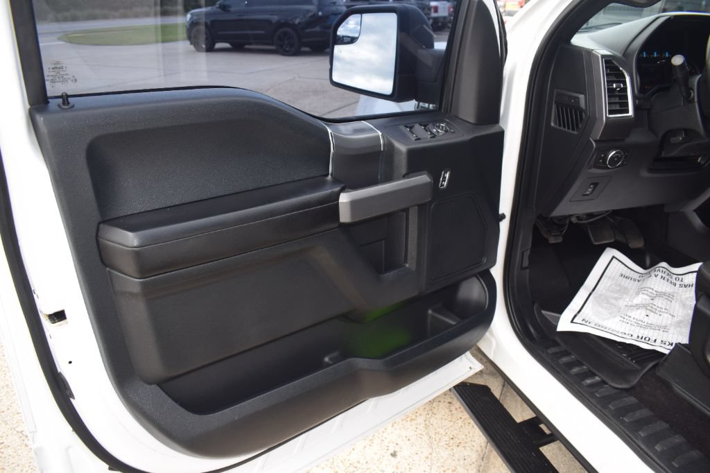 Used 2015 Ford F150 XLT w/ Equipment Group 302A Luxury RWD image 9
