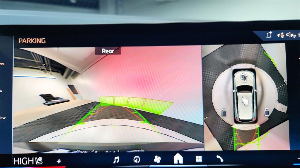 Used 2025 BMW X3 xDrive30i w/ Premium Package image 25