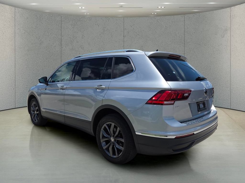 Used 2023 Volkswagen Tiguan SE FWD image 7