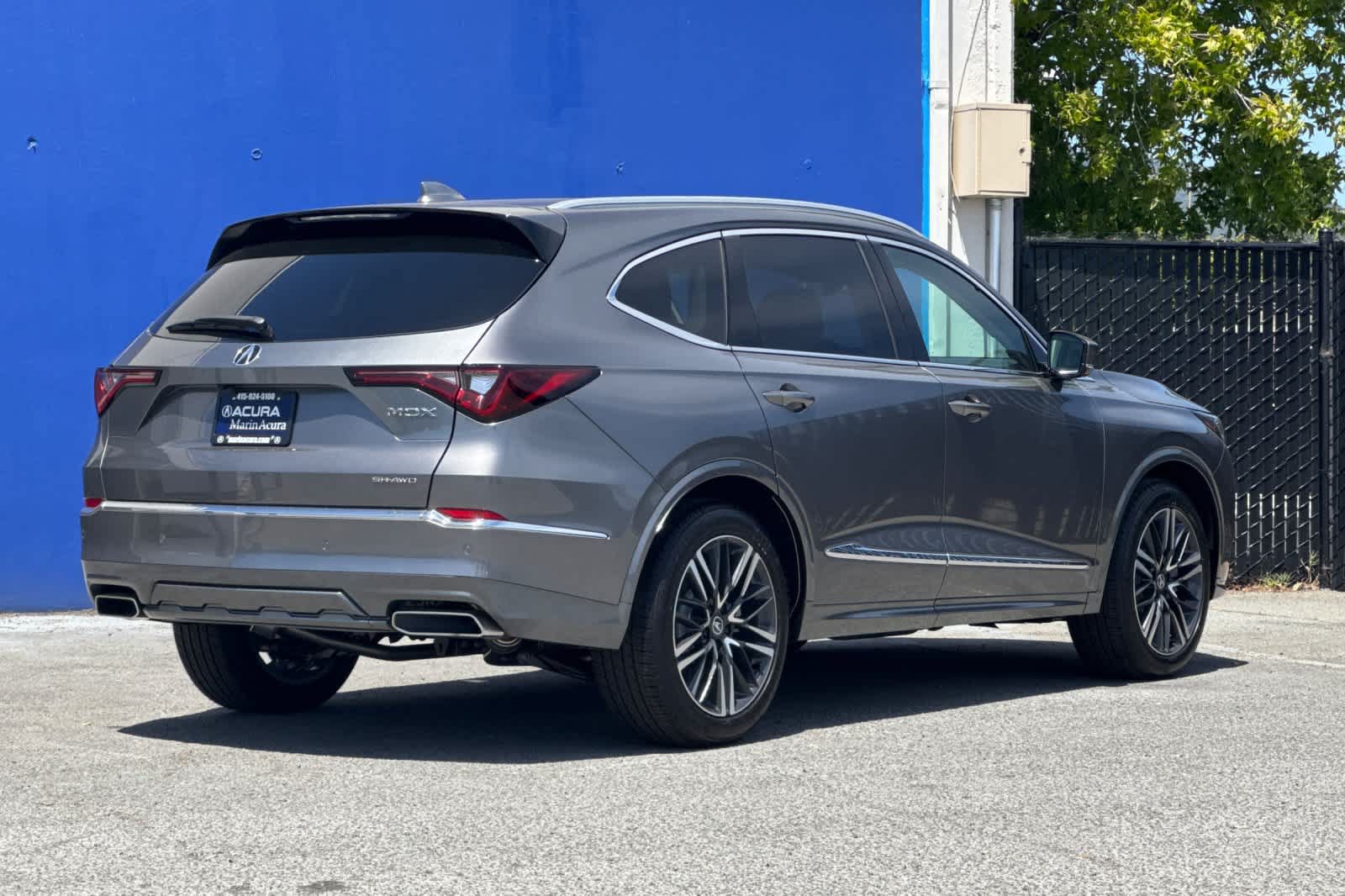 New 2026 Acura MDX w/ Advance Package AWD/4WD image 4