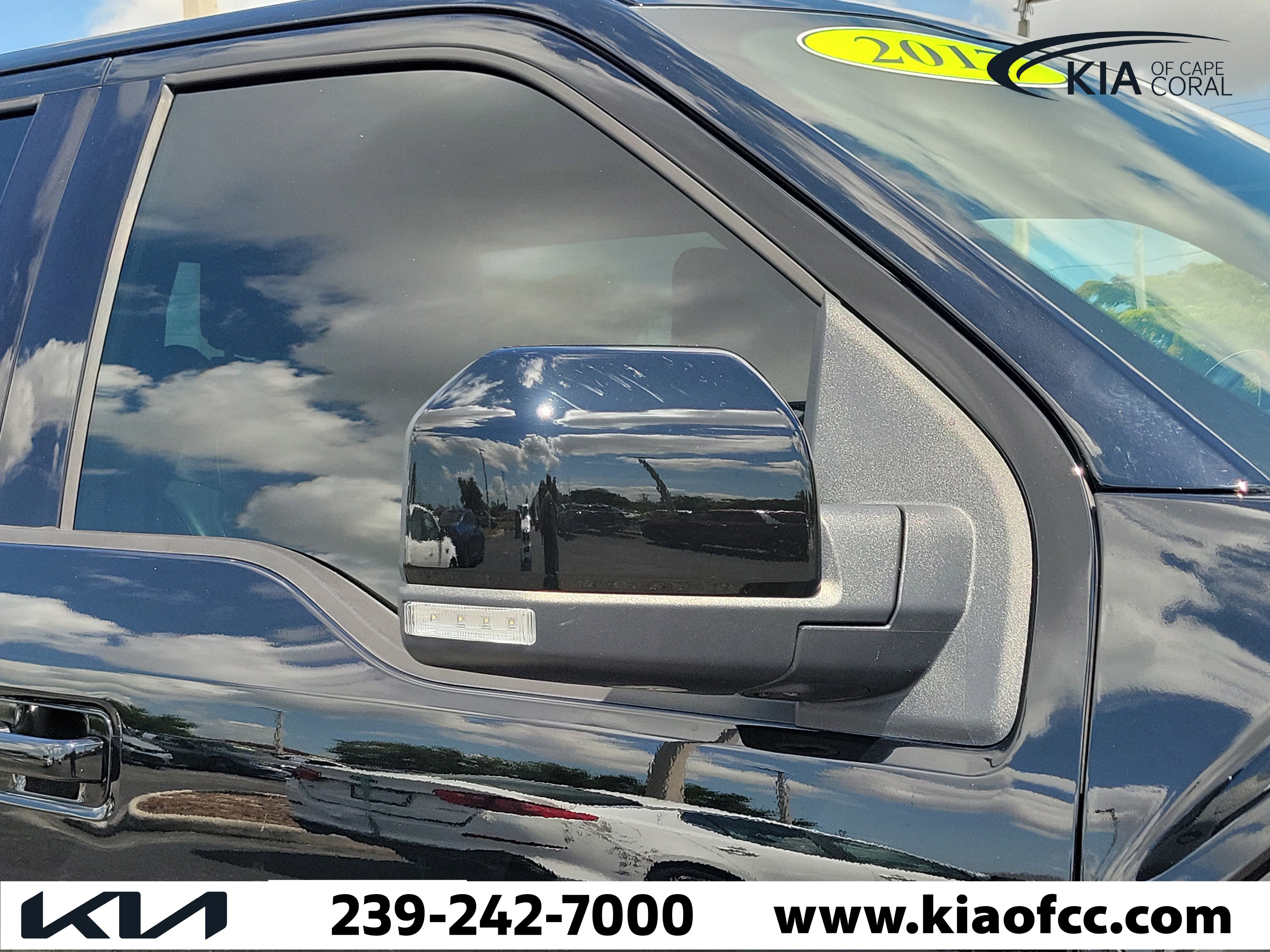 Used 2017 Ford F150 Raptor w/ Equipment Group 802A Luxury AWD/4WD image 8