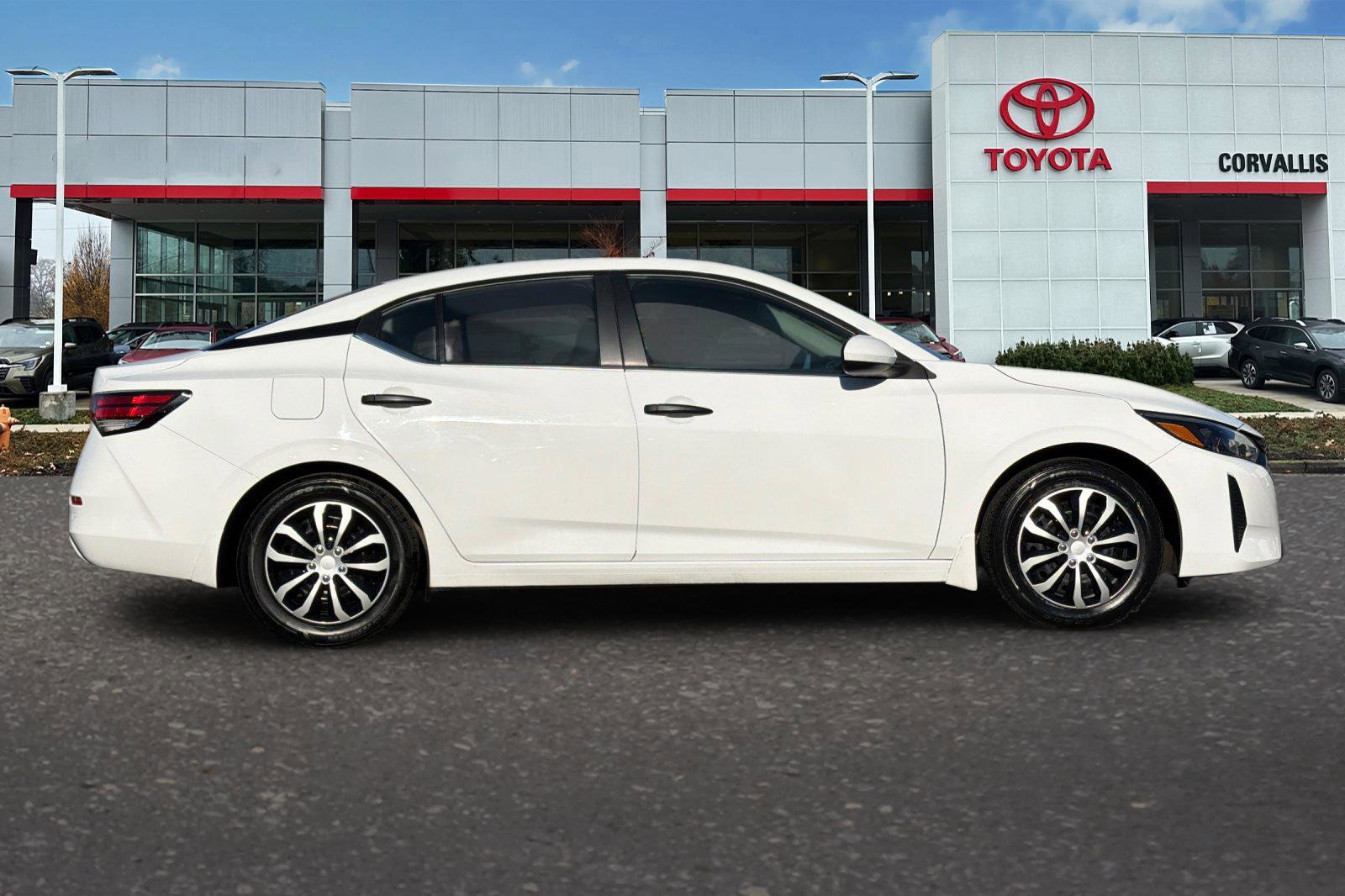 Used 2024 Nissan Sentra S image 3