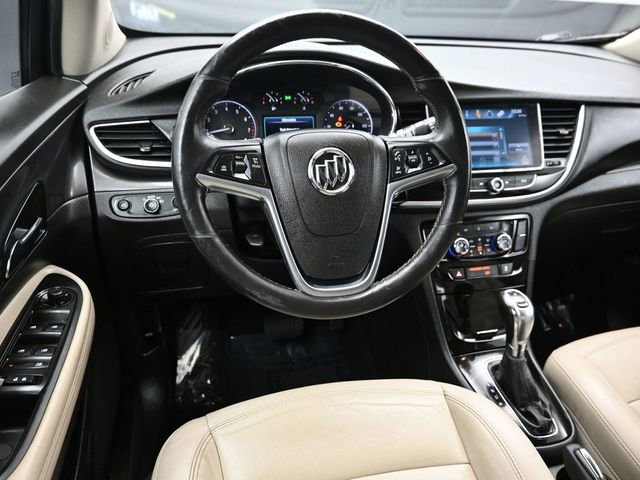 Used 2017 Buick Encore Essence FWD image 11