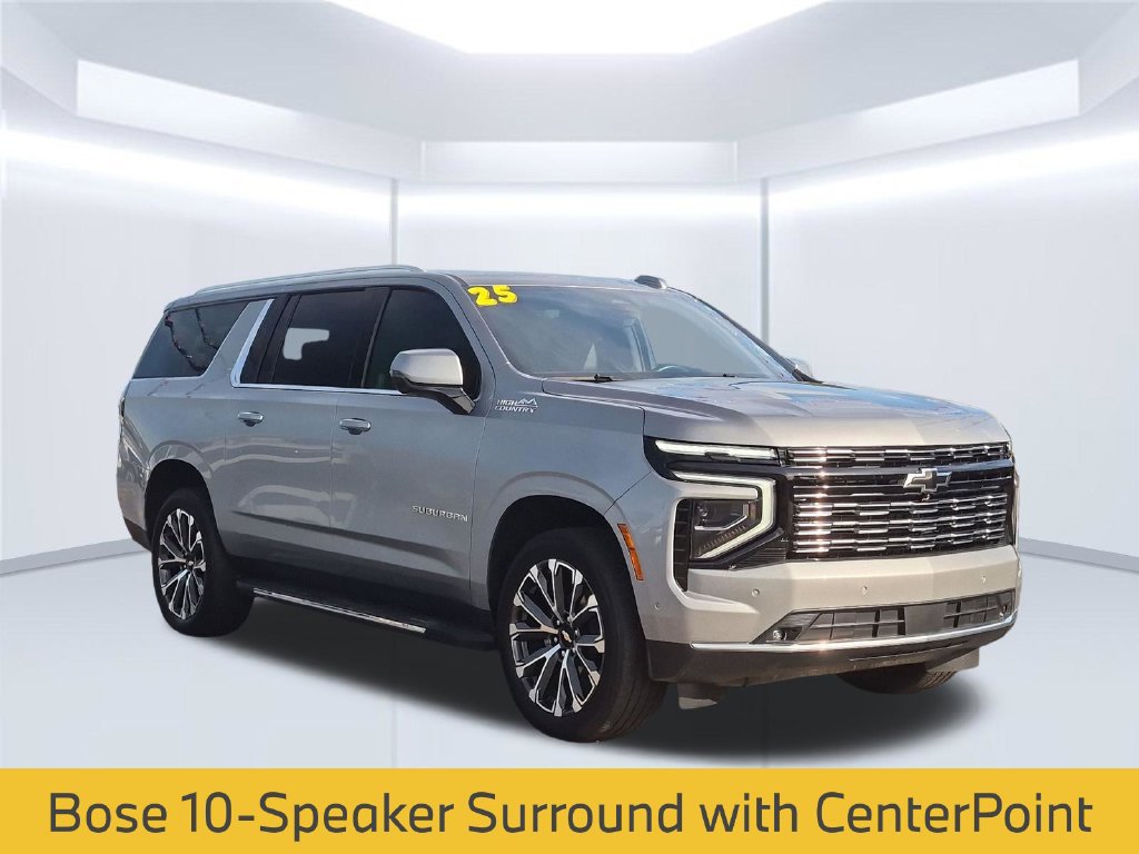 Used 2025 Chevrolet Suburban High Country AWD/4WD image 8