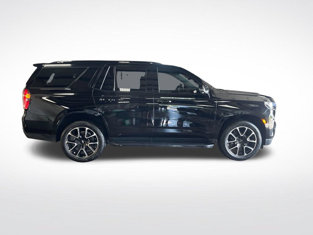Used 2021 Chevrolet Tahoe RST w/ Luxury Package AWD/4WD image 7