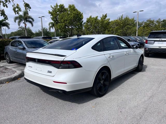 Used 2024 Honda Accord Sport image 6