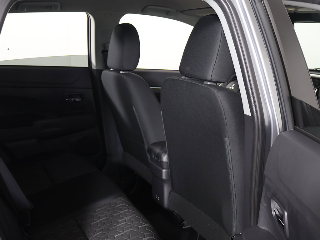 New 2027 Mitsubishi Outlander Sport LE AWD/4WD image 24