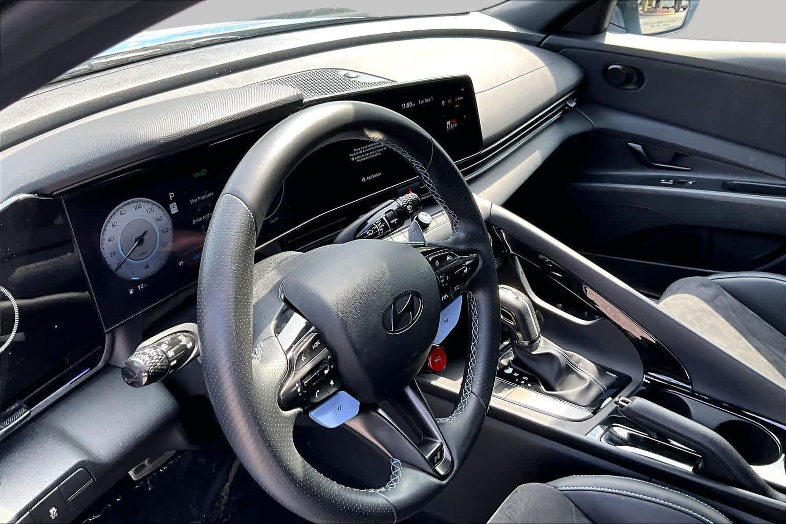 Used 2025 Hyundai Elantra N w/ Cargo Package FWD image 18