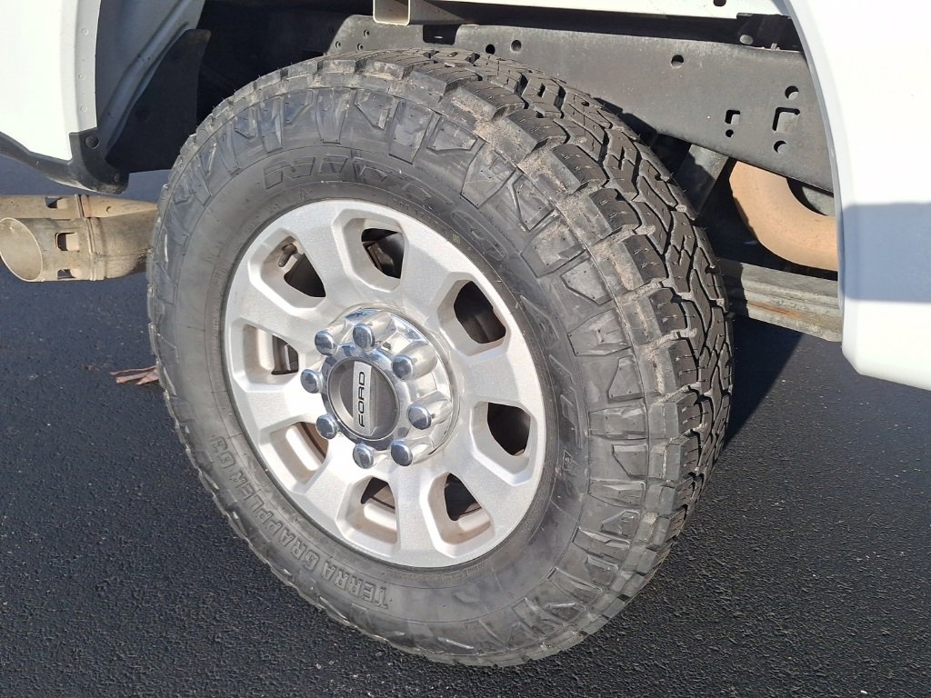 Used 2024 Ford F250 XLT image 23