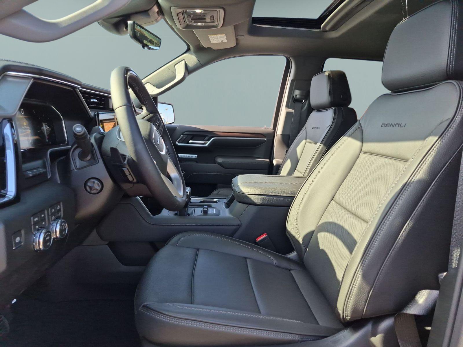 New 2026 GMC Sierra 1500 Denali AWD/4WD image 18