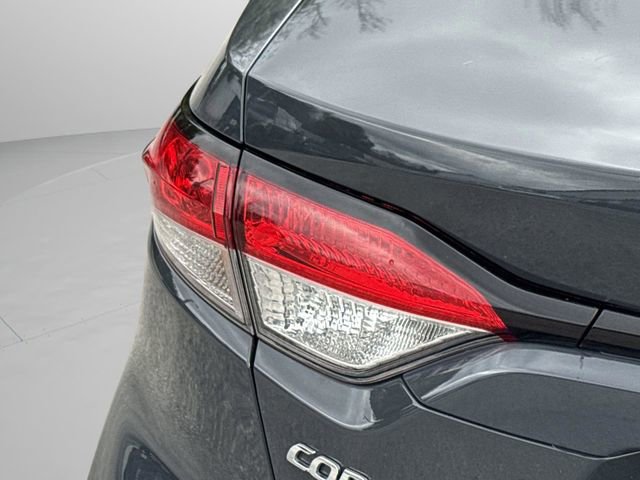 Used 2024 Toyota Corolla LE image 18