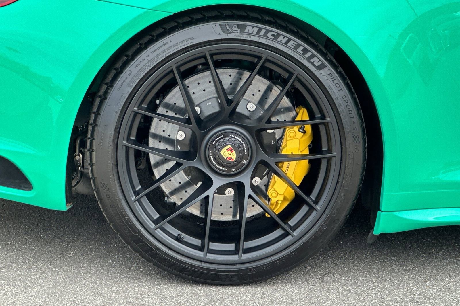 Certified 2019 Porsche 911 Carrera 4 GTS AWD/4WD image 42