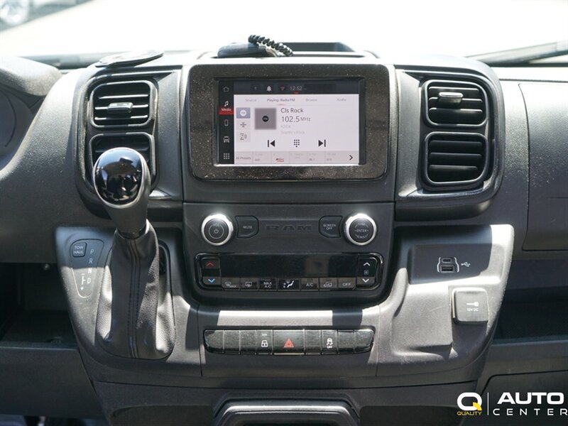 Used 2025 RAM ProMaster 2500 w/ Convenience Group FWD image 20