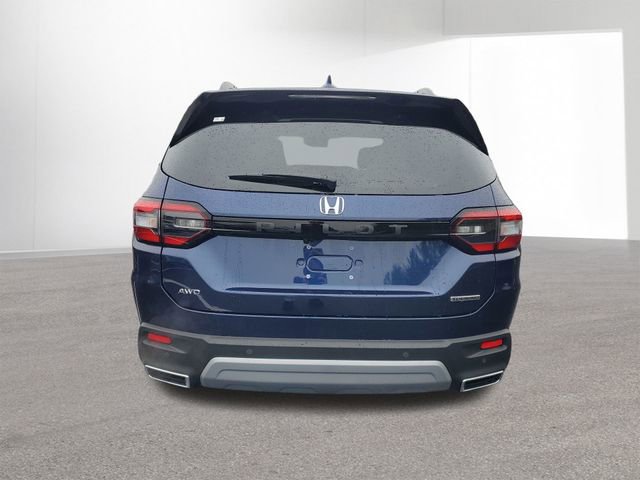 New 2025 Honda Pilot Touring image 15