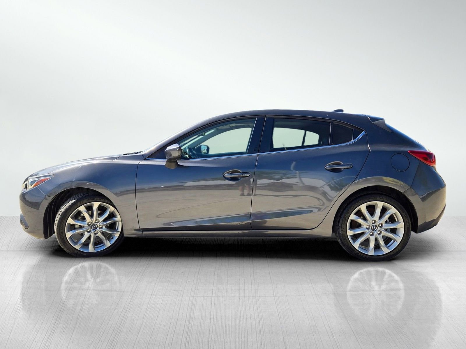 Used 2014 MAZDA MAZDA3 s Grand Touring FWD image 10