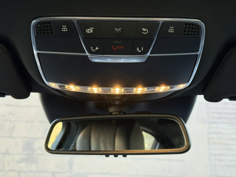 Used 2015 Mercedes-Benz S 550 4MATIC Sedan image 33