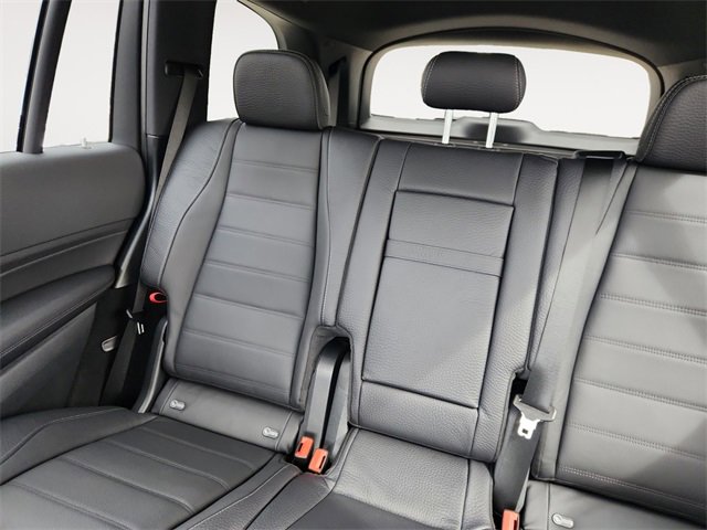 Used 2025 Mercedes-Benz GLS 450 4MATIC image 13