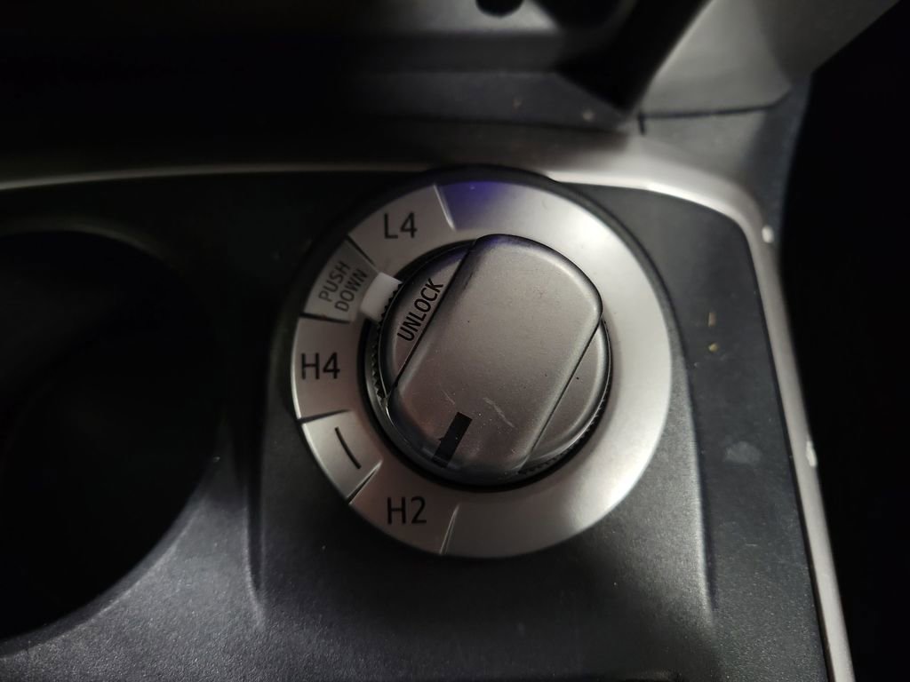 Used 2018 Toyota 4Runner SR5 image 16