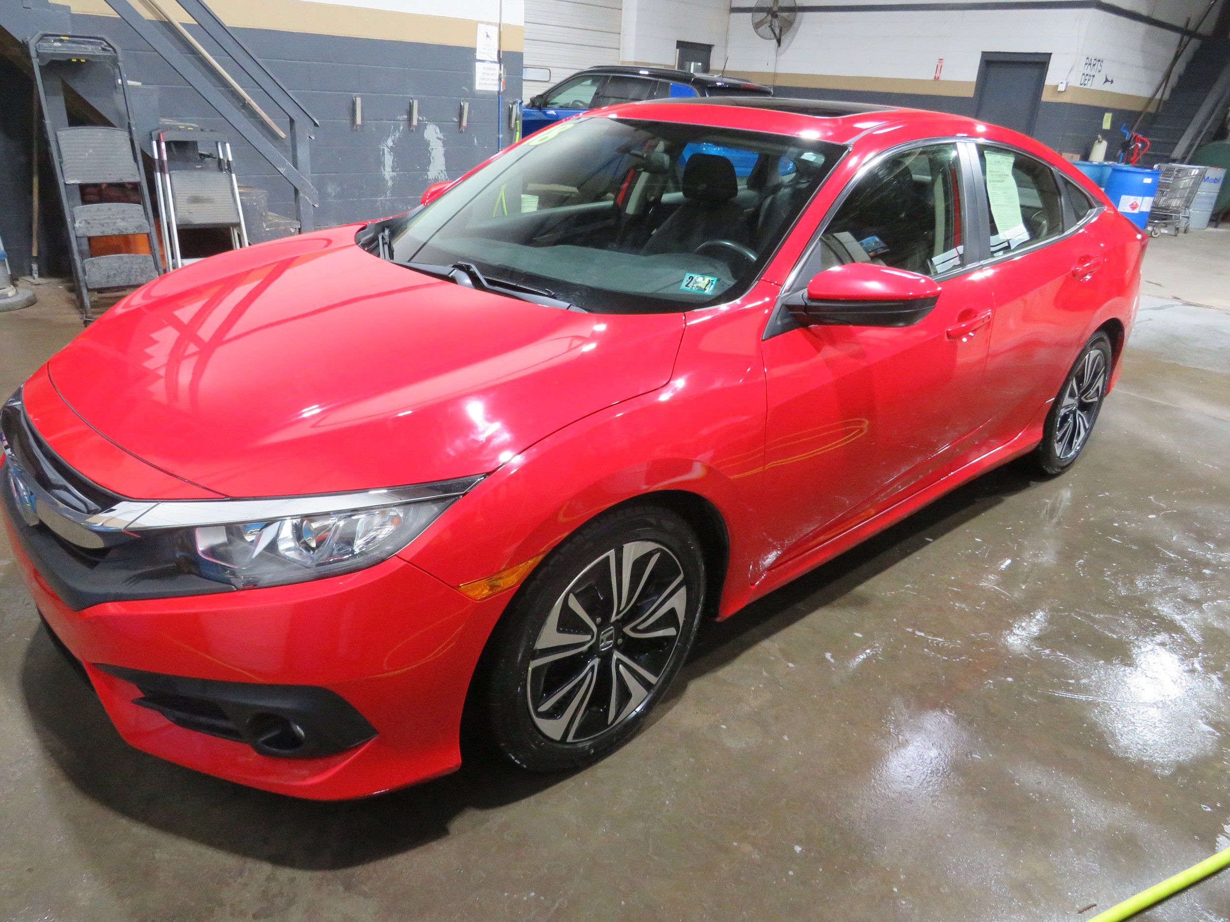 Used 2018 Honda Civic EX-T image 4