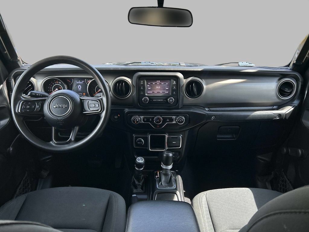 Used 2021 Jeep Gladiator Sport AWD/4WD image 18