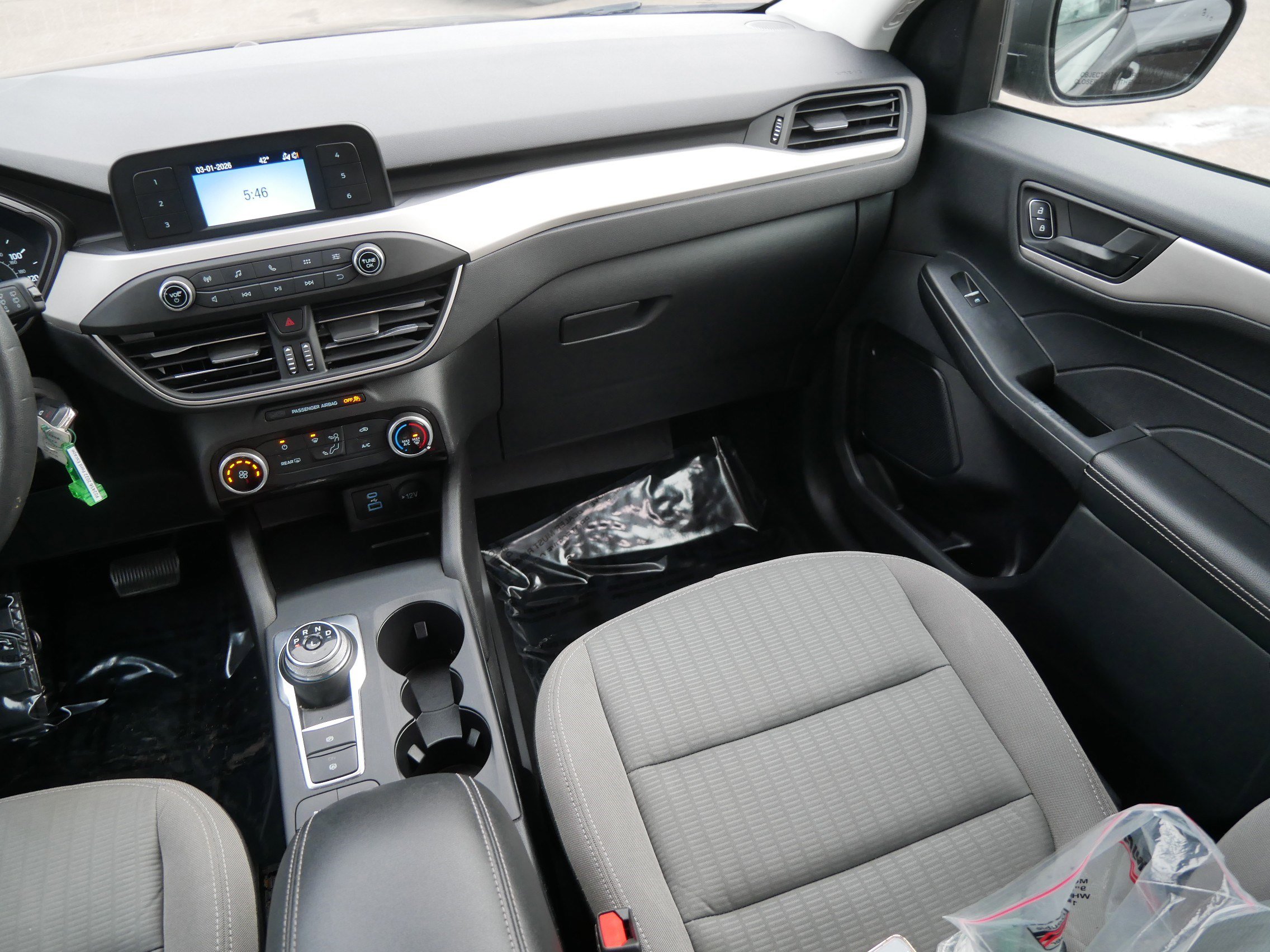 Certified 2022 Ford Escape S image 11