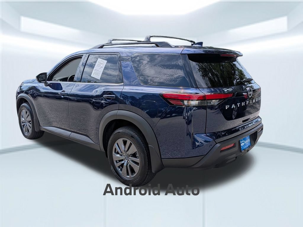 Used 2025 Nissan Pathfinder SV FWD video 3