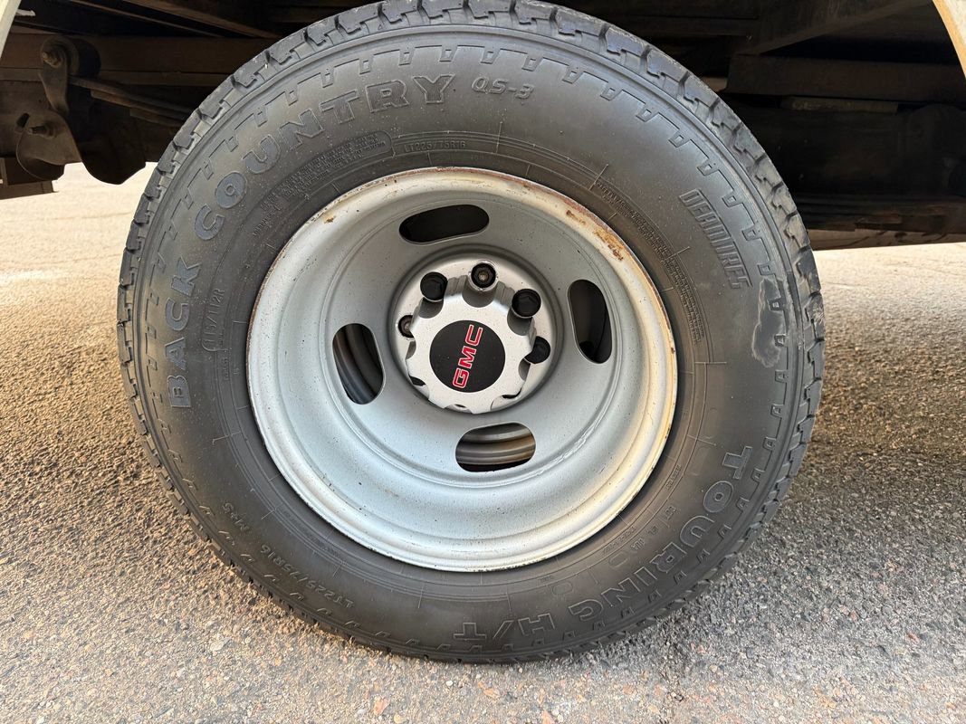 Used 2015 GMC Savana 3500 3500 image 20