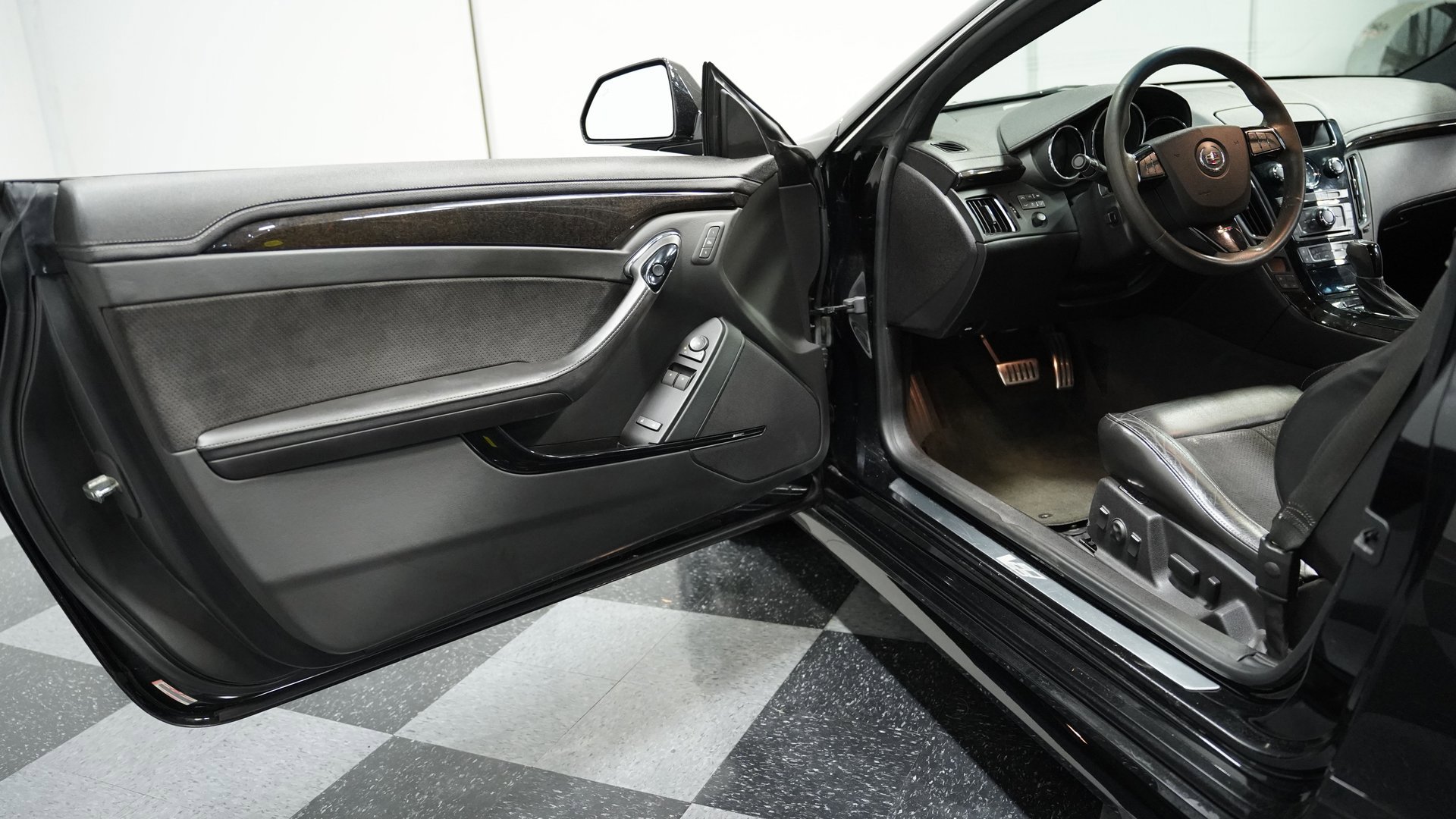 Used 2013 Cadillac CTS V w/ Wood Trim Package image 30