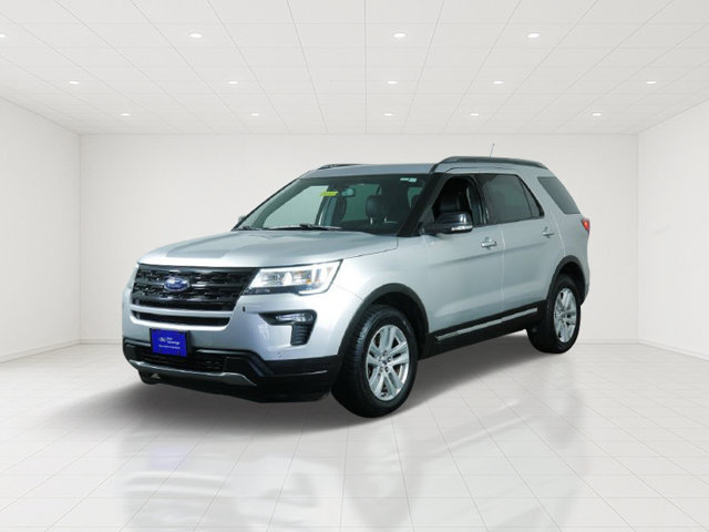 Certified 2018 Ford Explorer XLT AWD/4WD image 5