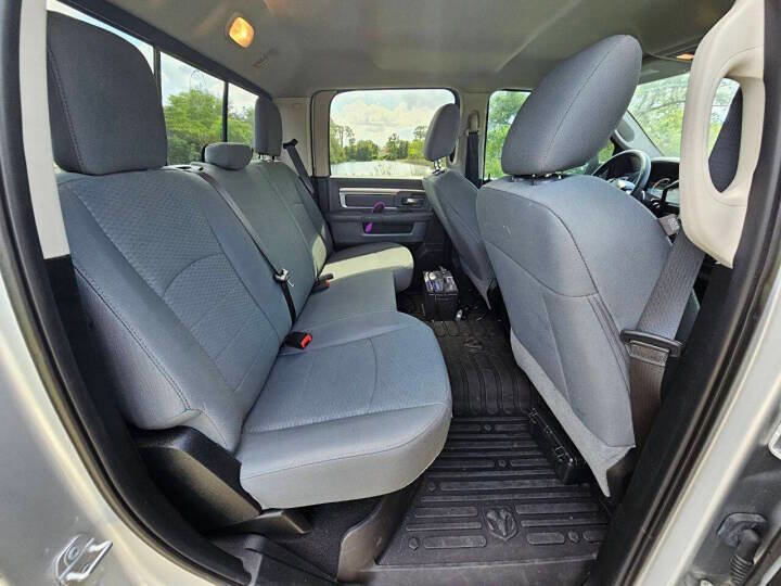 Used 2018 RAM 2500 SLT image 23