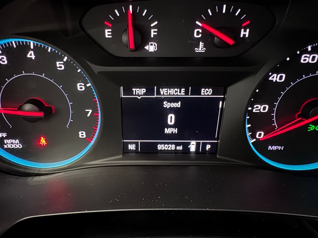 Used 2020 Chevrolet Traverse LS AWD/4WD image 17