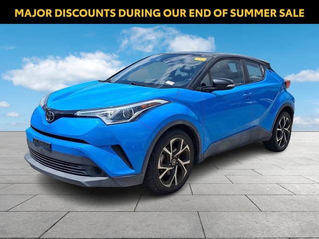 Used 2019 Toyota C-HR XLE FWD image 4
