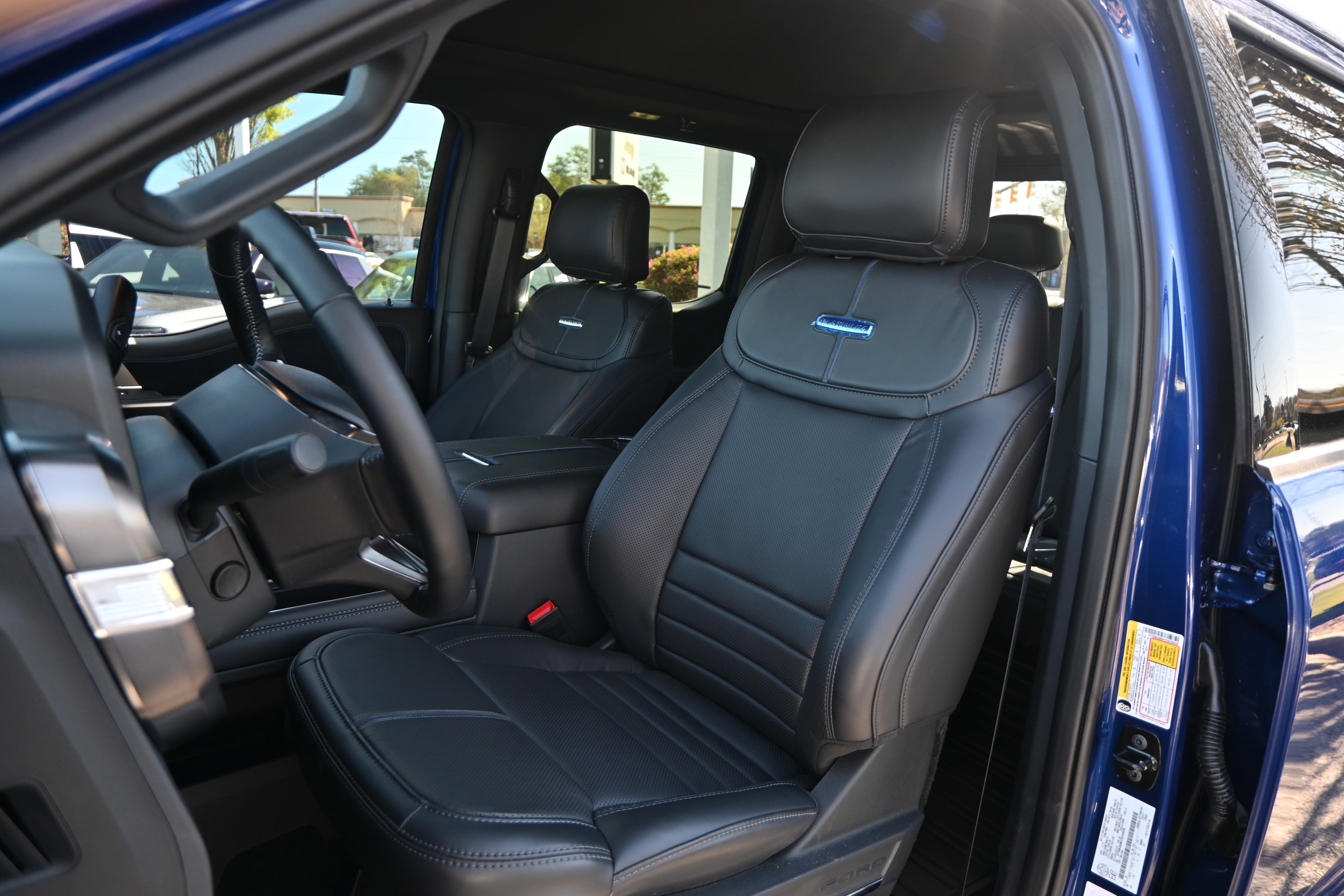 Used 2026 Ford F250 Platinum AWD/4WD image 15