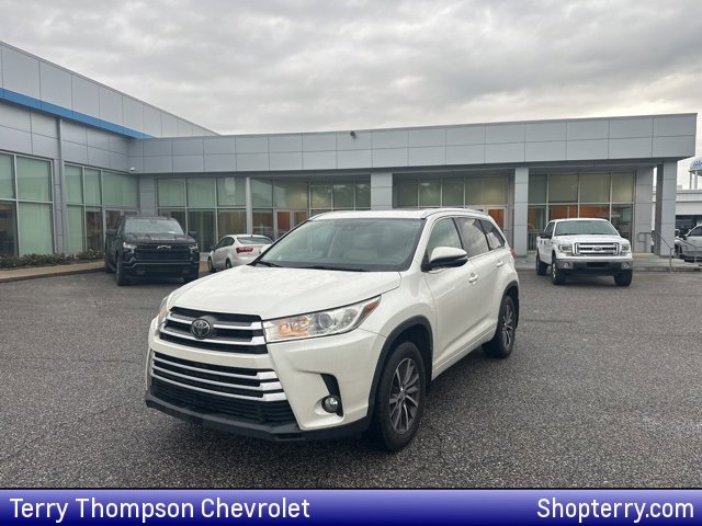 Used 2018 Toyota Highlander XLE